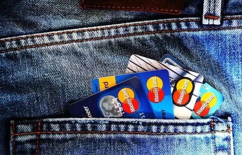 存萬元每天只得4毛,余額寶帶頭沖進1時代,貨幣基金為啥不香了